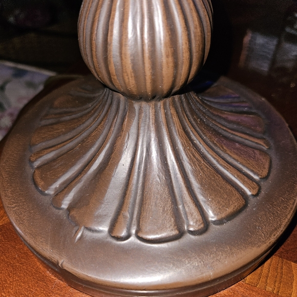 Glynda Turley? Reversed Hand-Painted Flowers Parlor Table Lamp - Picture 5 of 7